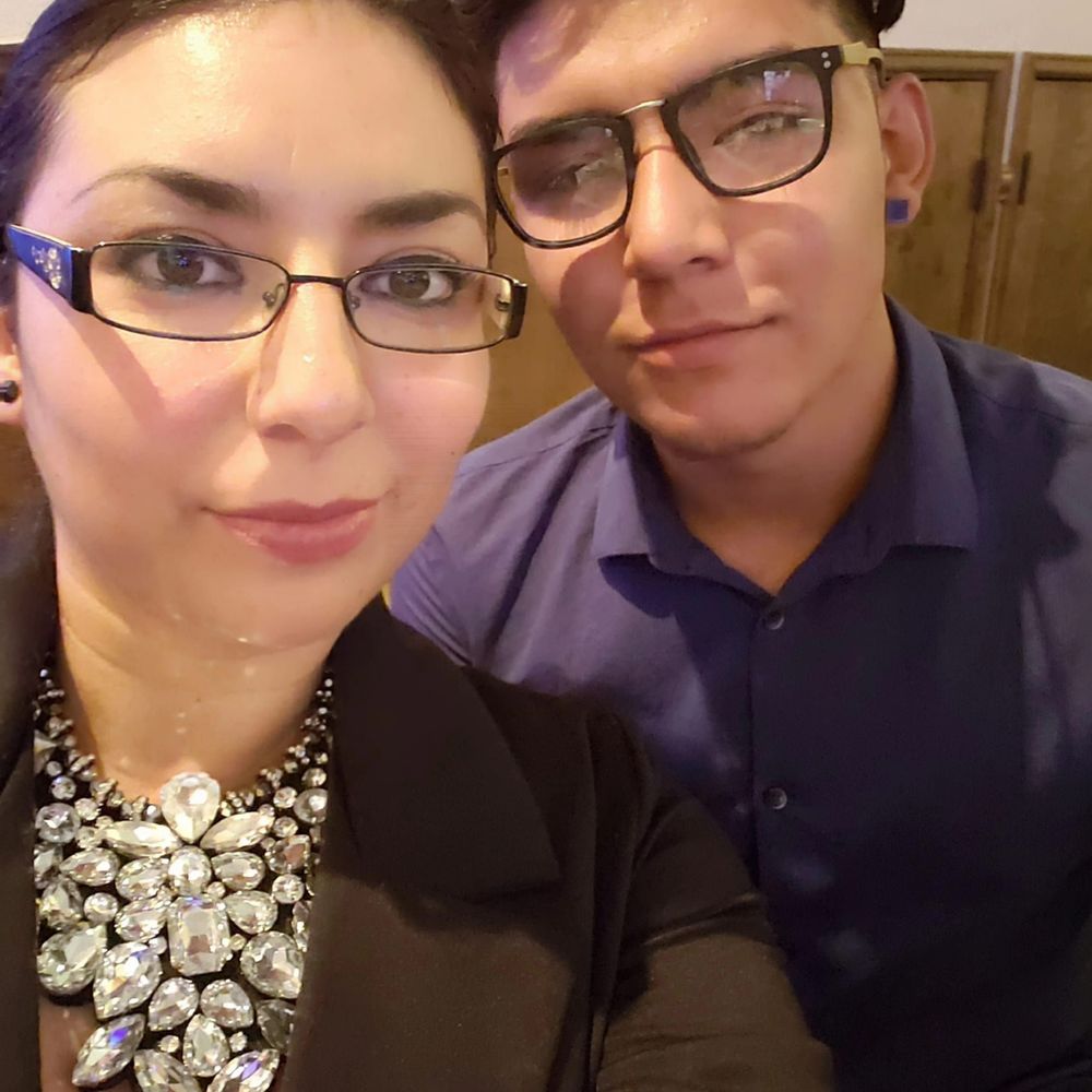 Meet your Posher, Angélica